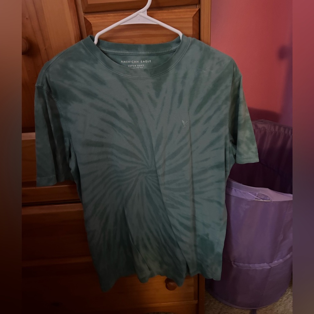 Blue Amercian Eagle Tie Dye shirt